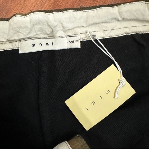 MNML Camo Shorts Size XXL - Picture 9 of 9